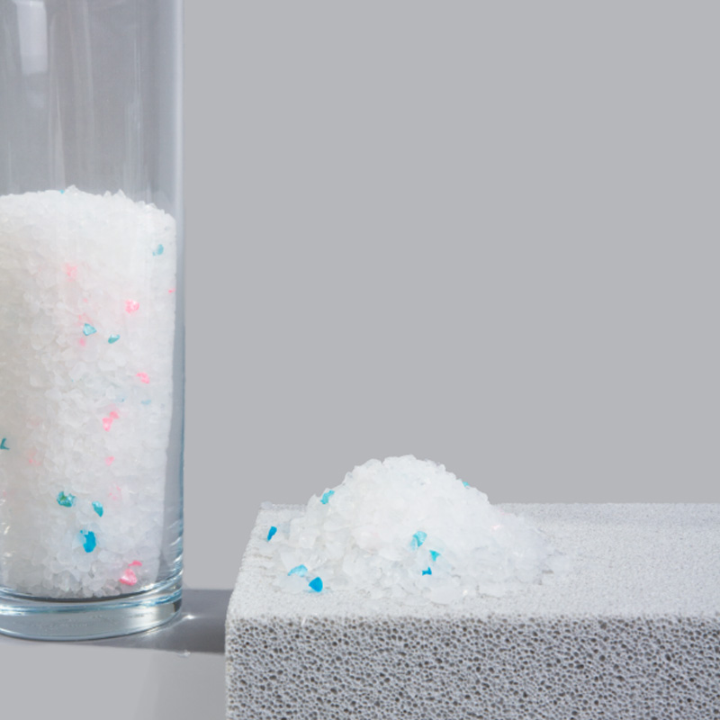 環境に優しい高吸着クリスタル猫砂